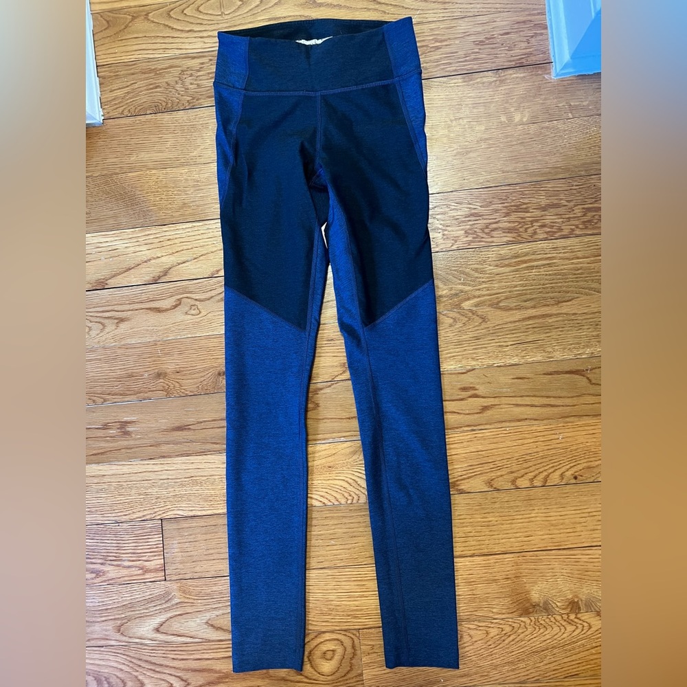 Outdoor Voices Navy Leggings XS